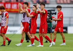 慕尼黑前锋状态神勇，成为球队制胜法宝()